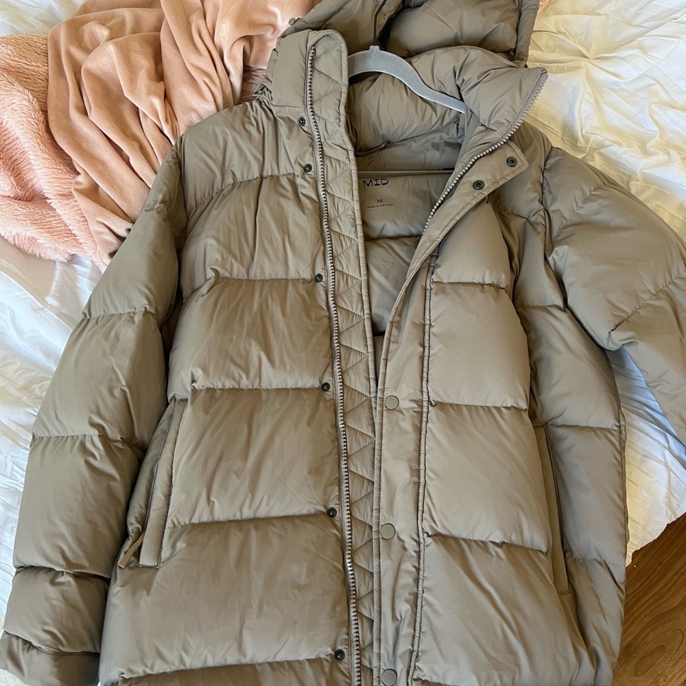 Aritzia SuperPuff Nude (stone taupe)